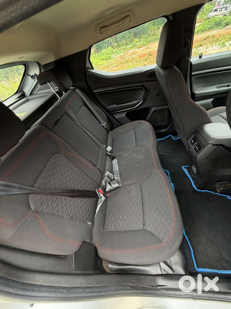 Renault Kiger, 2023, Petrol