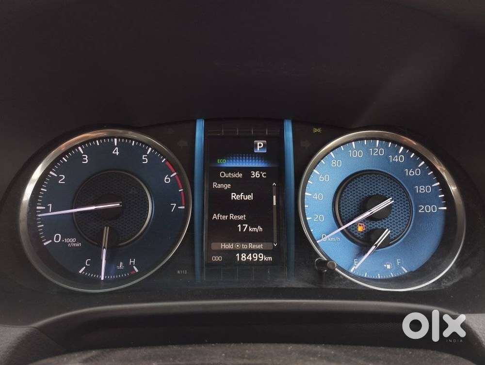 Toyota Fortuner 4x2 At 2.7 Petrol, 2025, Petrol