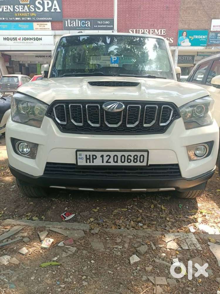 Mahindra Scorpio S10, 2016, Diesel
