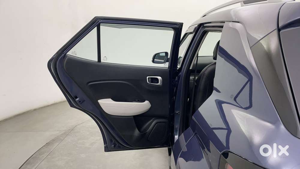 Hyundai Venue Sx, 2022, Petrol