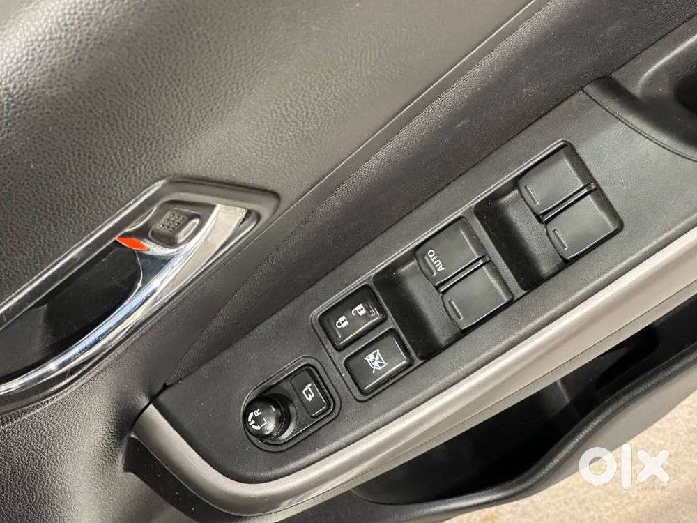 Maruti Suzuki Swift Amt Zxi Plus, 2022, Petrol