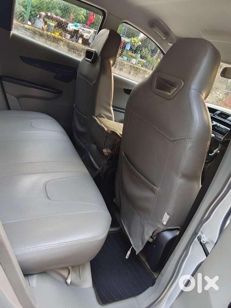 Mahindra Kuv 100 Mfalcon G80 K4 Plus, 2016, Petrol