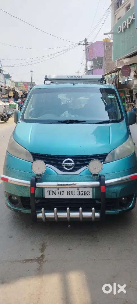 Nissan Evalia 2013