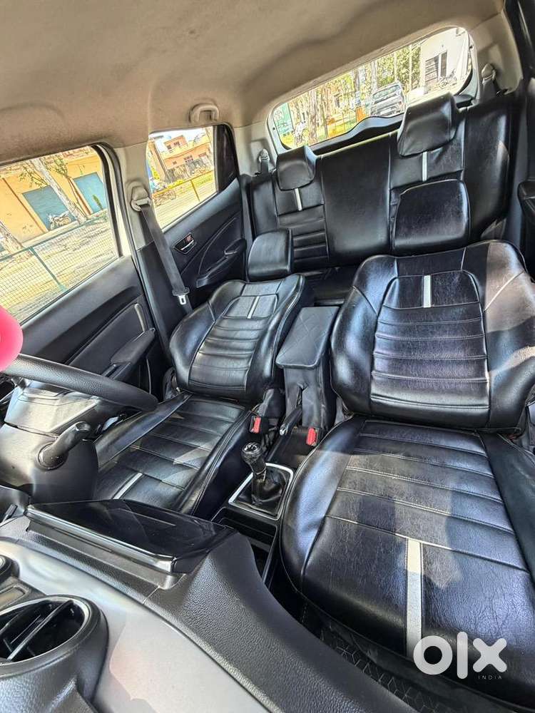 Maruti Suzuki Swift 2022 Petrol 75000 Km Driven