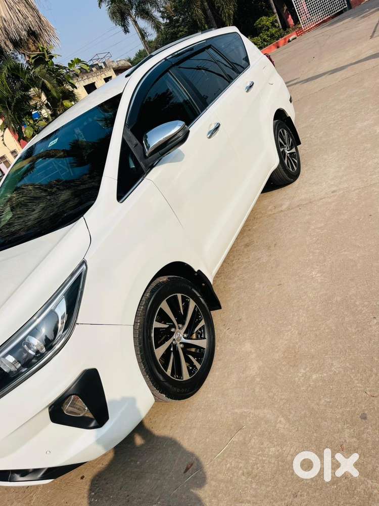 Toyota Innova Crysta 2.8 Z, 2022, Diesel