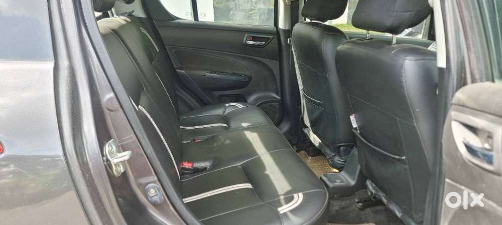 Maruti Suzuki Swift Vvt Zxi, 2015, Petrol
