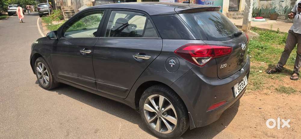 Hyundai I20 Asta 1.4 With Avn Crdi, 2016, Diesel