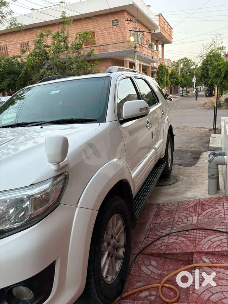 Toyota Fortuner Diesel 2013