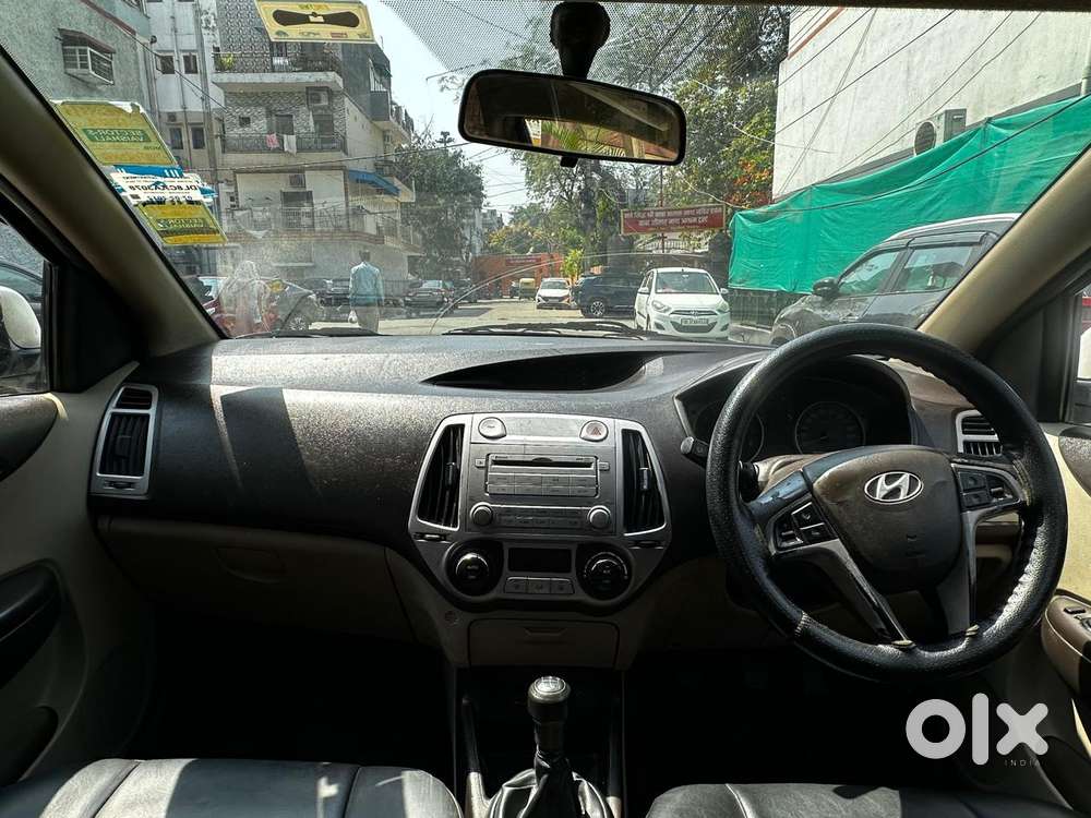 Hyundai I20 2010-2012 1.2 Sportz, 2012, Petrol