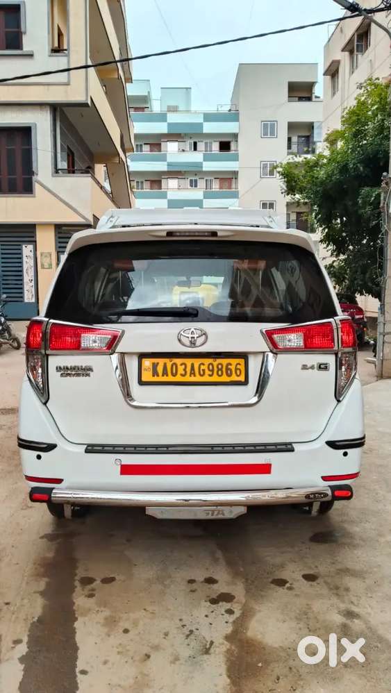 Toyota Innova Crysta 2019