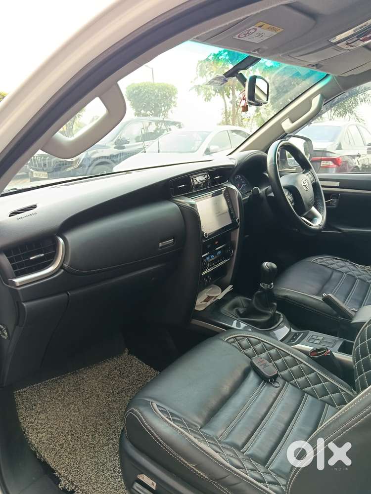 Toyota Fortuner 4x2 Mt 2.8 Diesel, 2022, Diesel