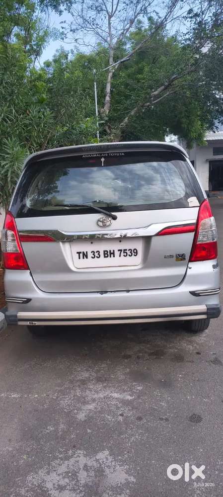 Toyota Innova 2.5 V 2014