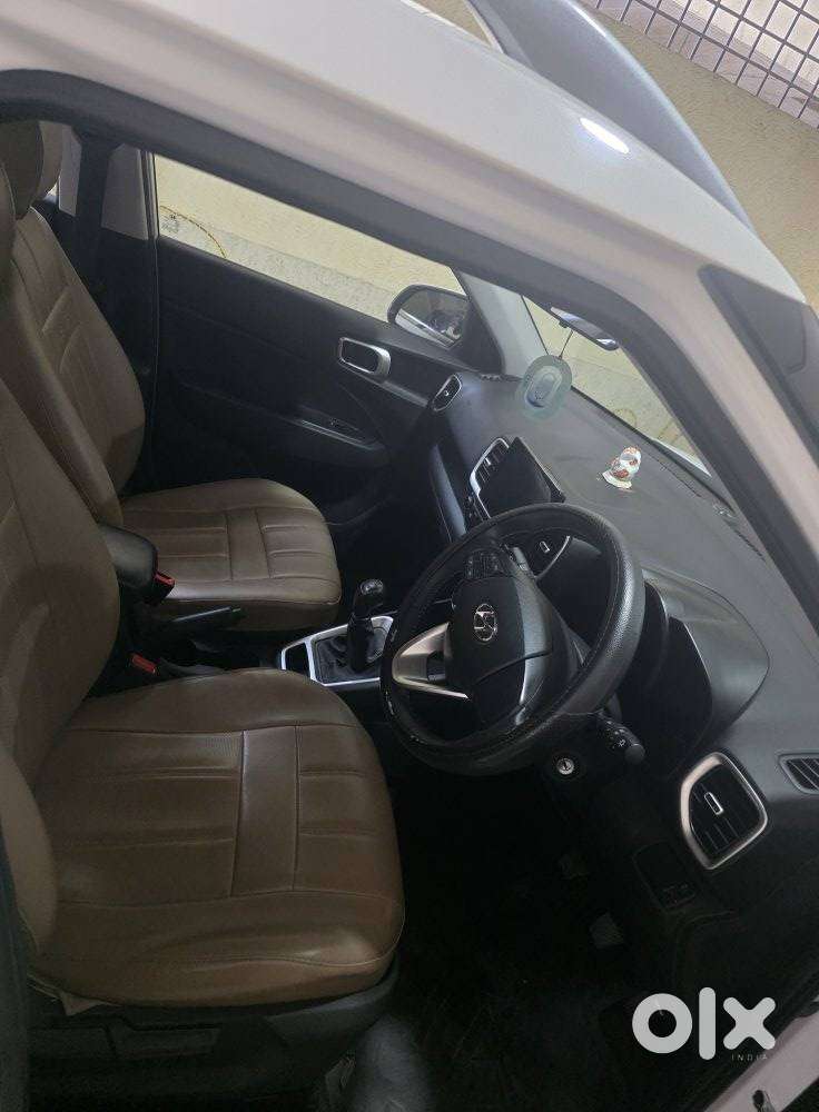 Hyundai Venue S, 2022, Petrol