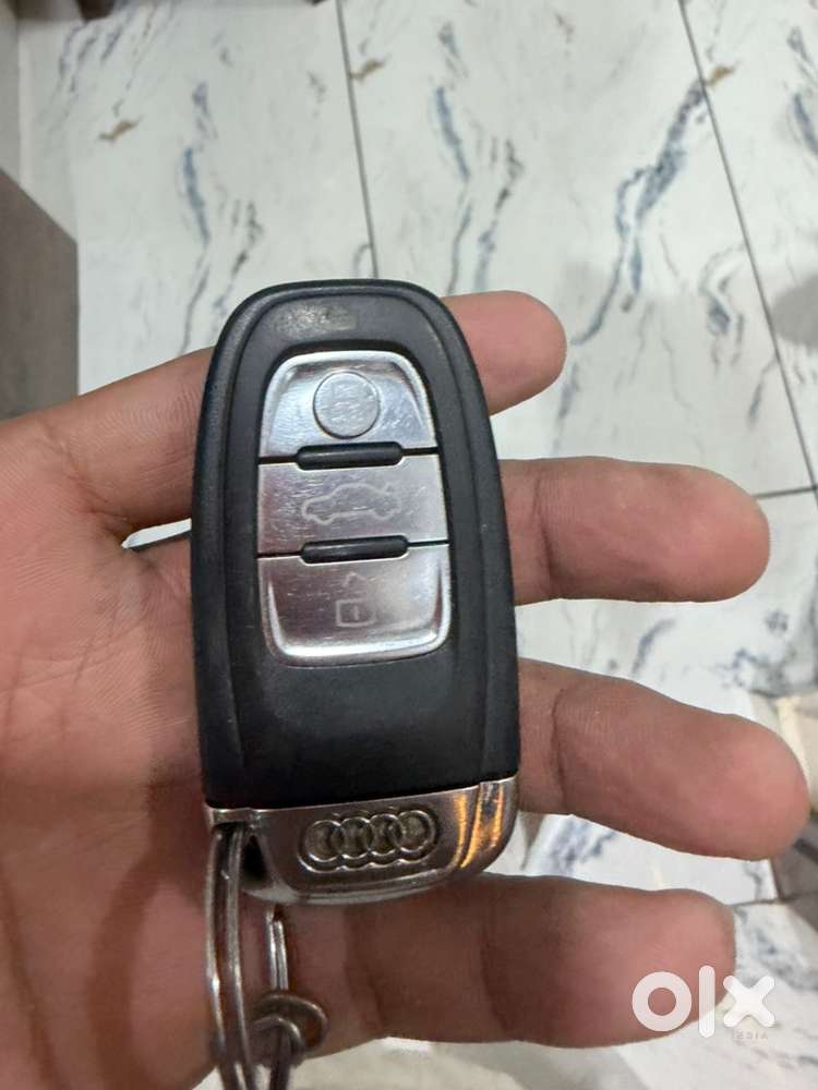 Only Parts Available Gaadi Not Started  A4 Petrol 70000 Km Driven