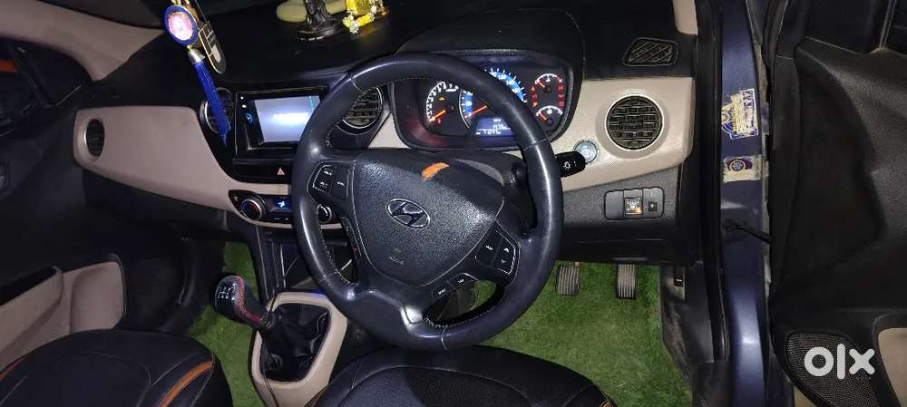 Hyundai Xcent 2014 Cng & Petrol 71000 Km Driven,