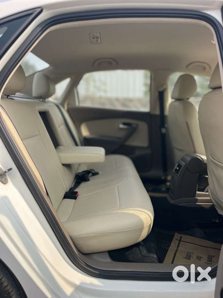 Skoda Rapid 1.6 Mpi At Style, 2016, Petrol