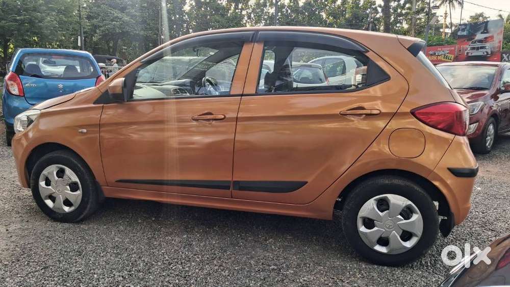 Tata Tiago 1.2 Revotron Xta, 2018, Petrol