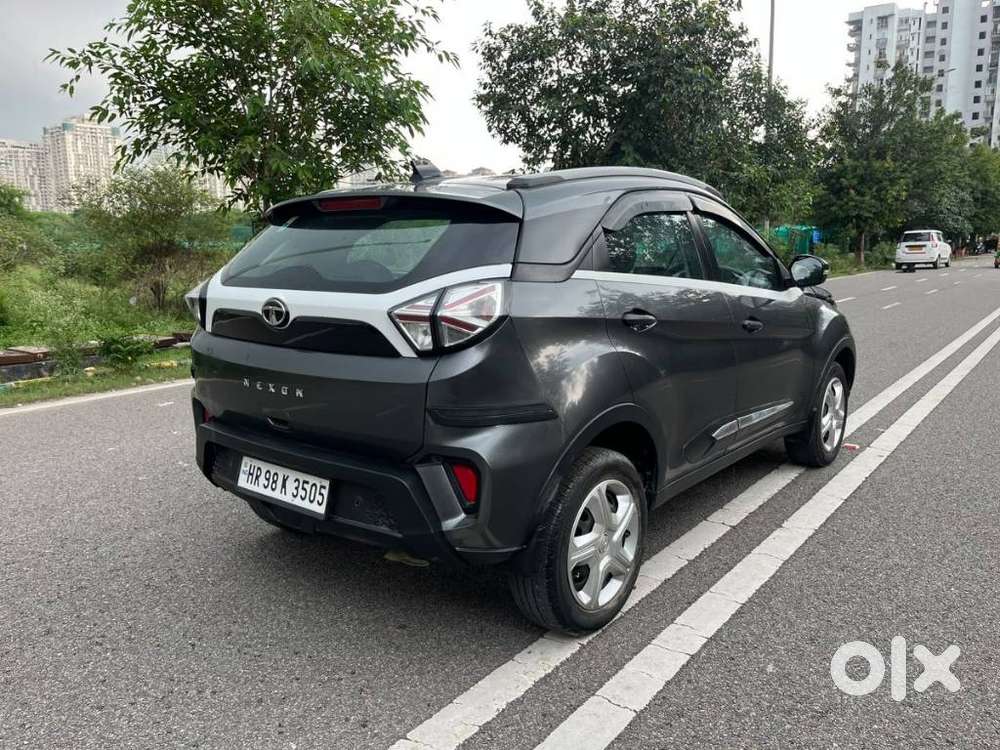 Tata Nexon 1.2 Revotron Xm Plus (s), 2023, Petrol