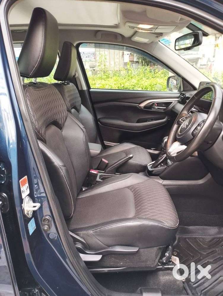 Maruti Suzuki Grand Vitara 1.5 Alpha Plus Intelligent Hybrid Ecvt, 2..