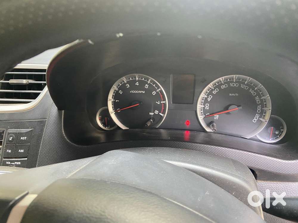 Maruti Suzuki Swift 2016 Petrol Well Maintained