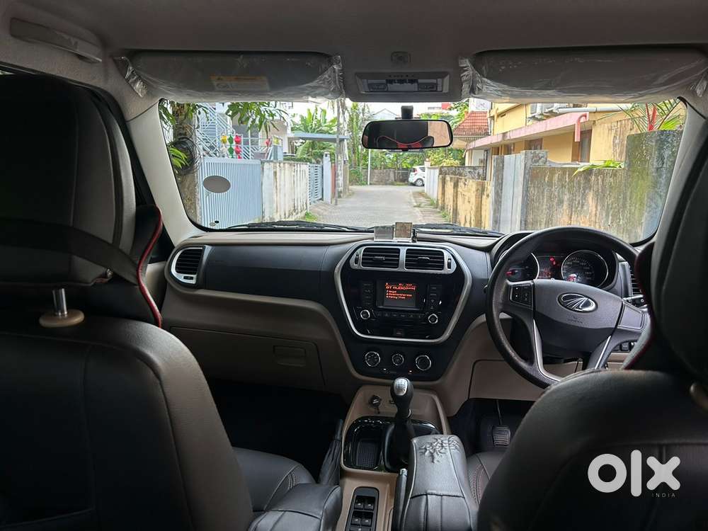 Mahindra Tuv 300 T8 Diesel 2017