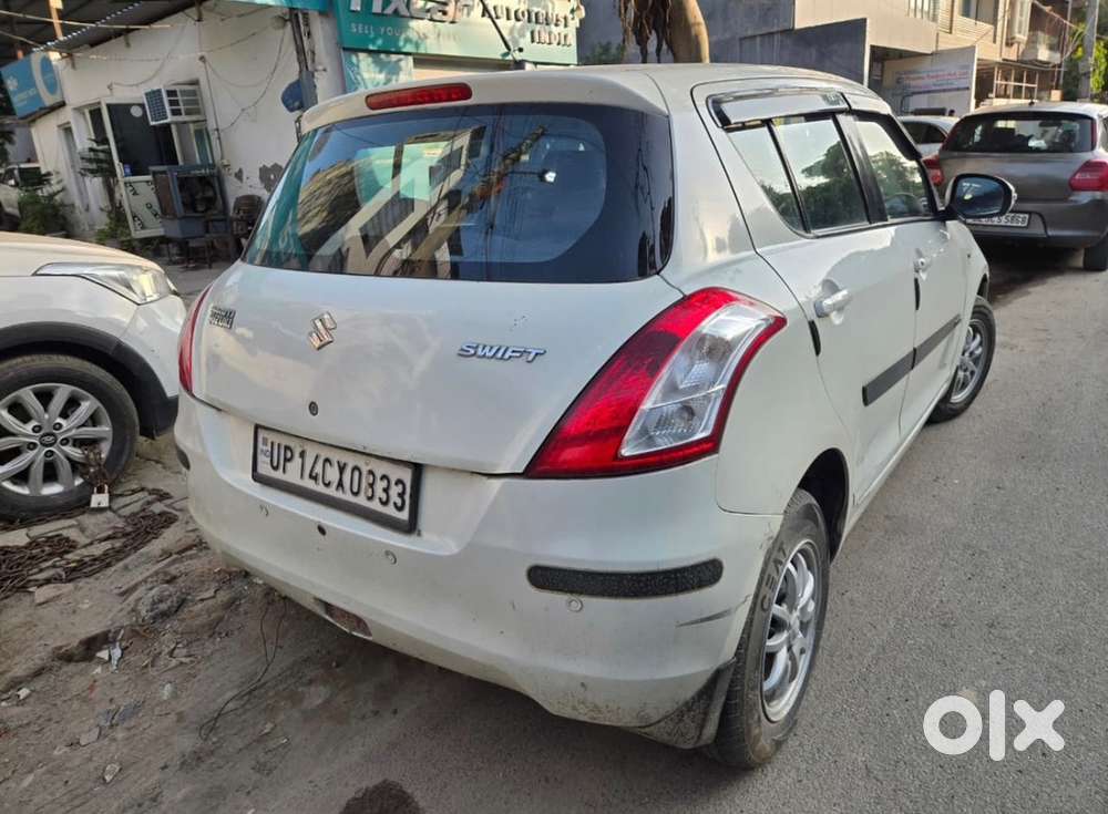 Maruti Suzuki Swift Vxi 2016