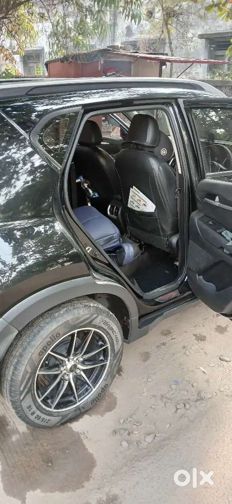 Kia Sonet 2023 Petrol Well Maintained