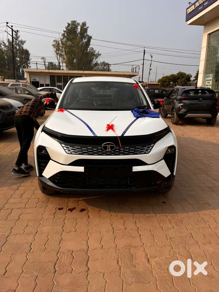 Tata Curvv Petrol 2025
