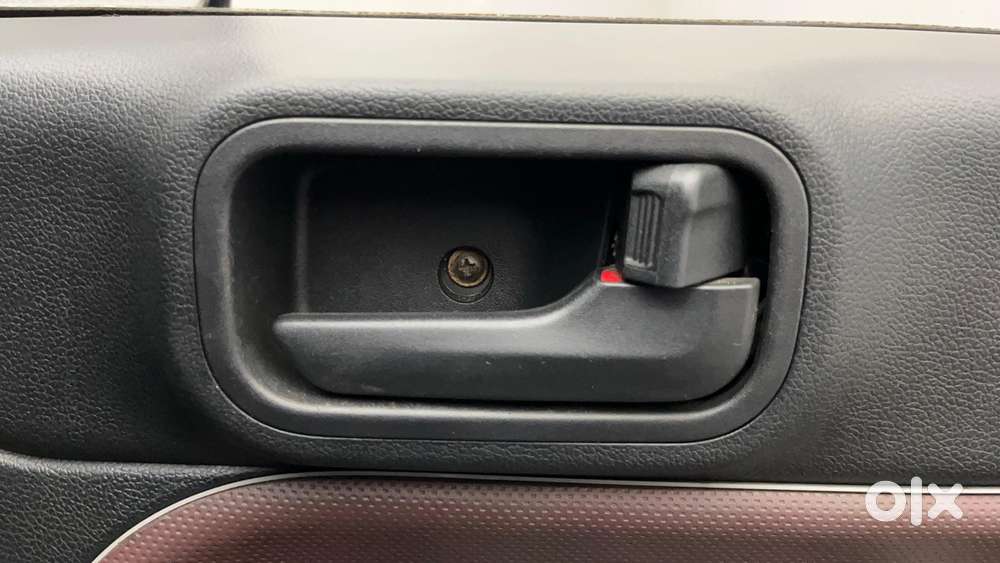 Mahindra Thar Lx P At 4wd 4s Ht, 2022, Petrol