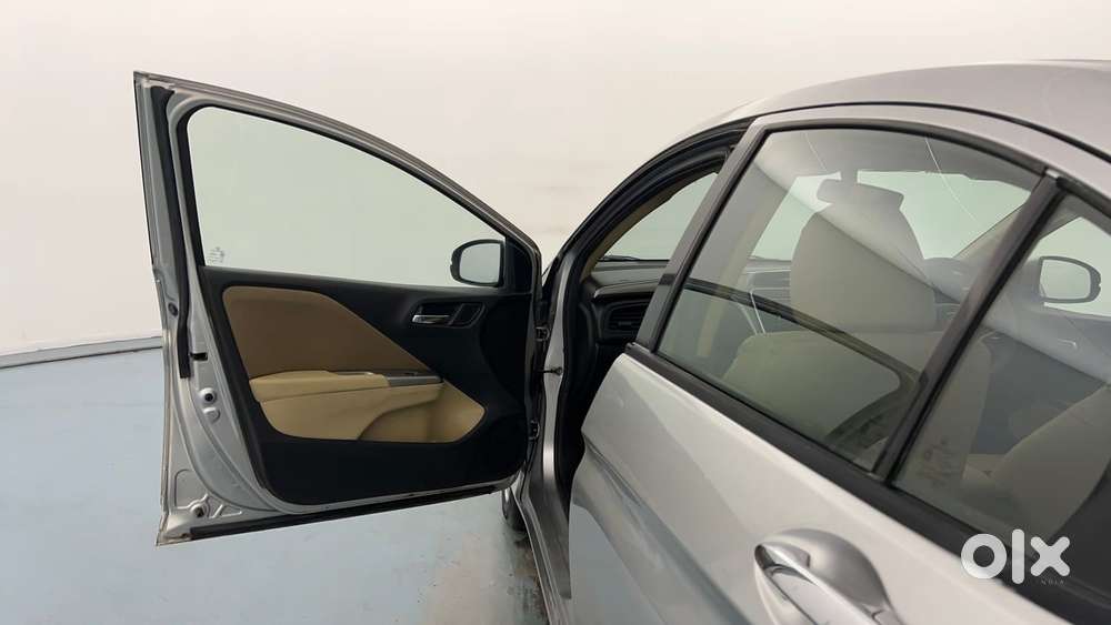 Honda City I-vtec S, 2016, Petrol