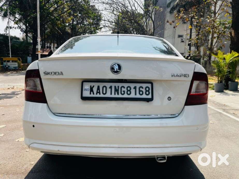 Skoda Rapid [2016-2020] 1.5 Style Plus Tdi At, 2017, Diesel