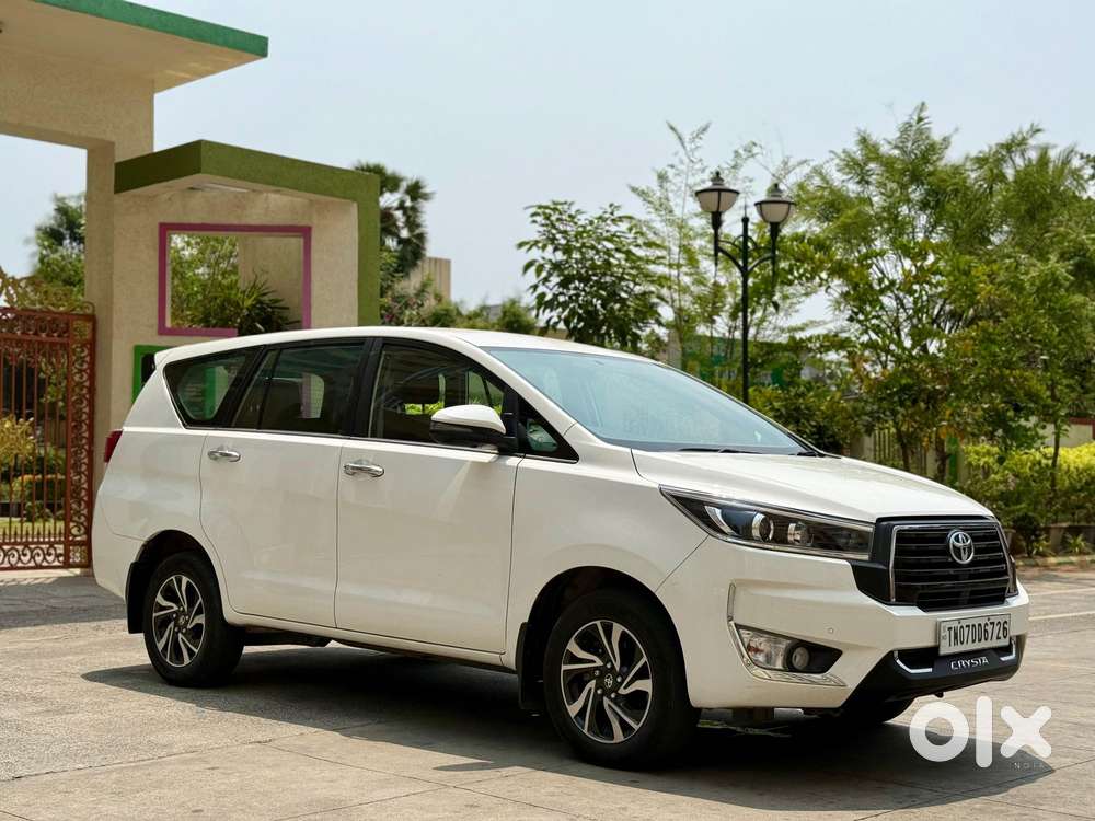 Toyota Innova Crysta 2.4 V 7 Str, 2023, Diesel