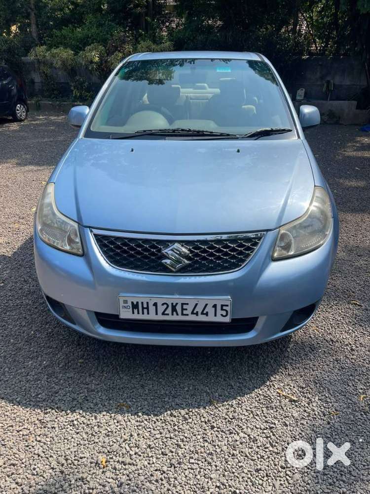 Maruti Suzuki Sx4 Vxi Bsiv, 2013, Petrol