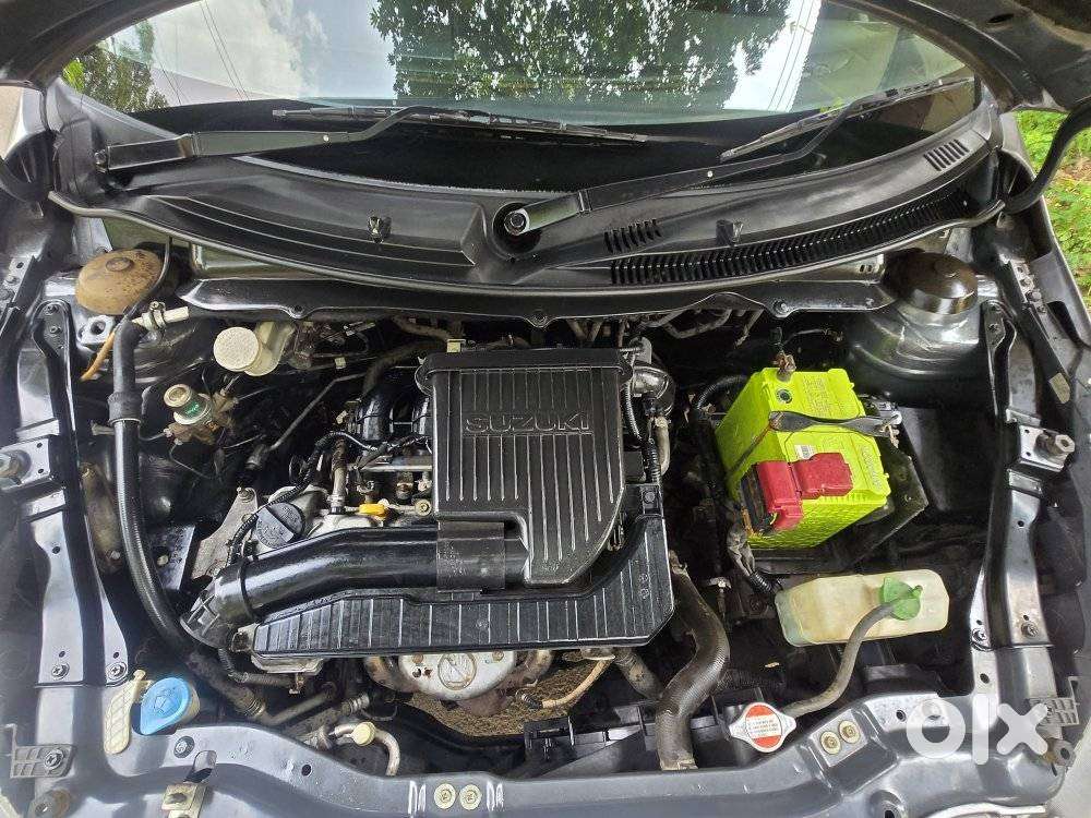 Maruti Suzuki Swift Vxi With Abs, 2012, Petrol