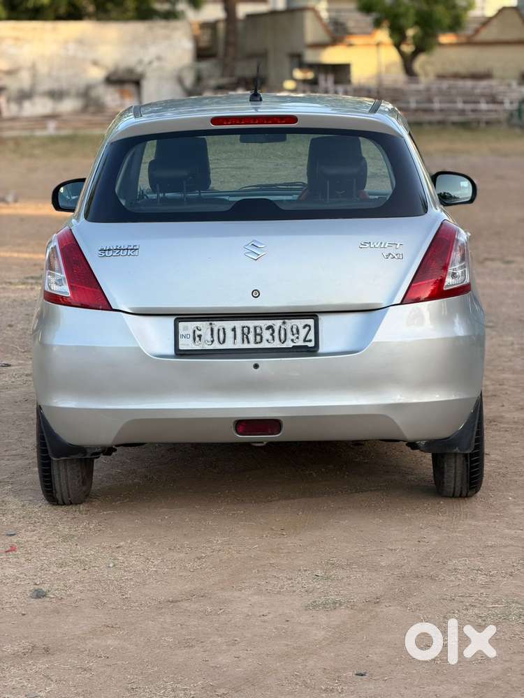 Maruti Suzuki Swift 1.2 Vxi (o), 2013, Petrol