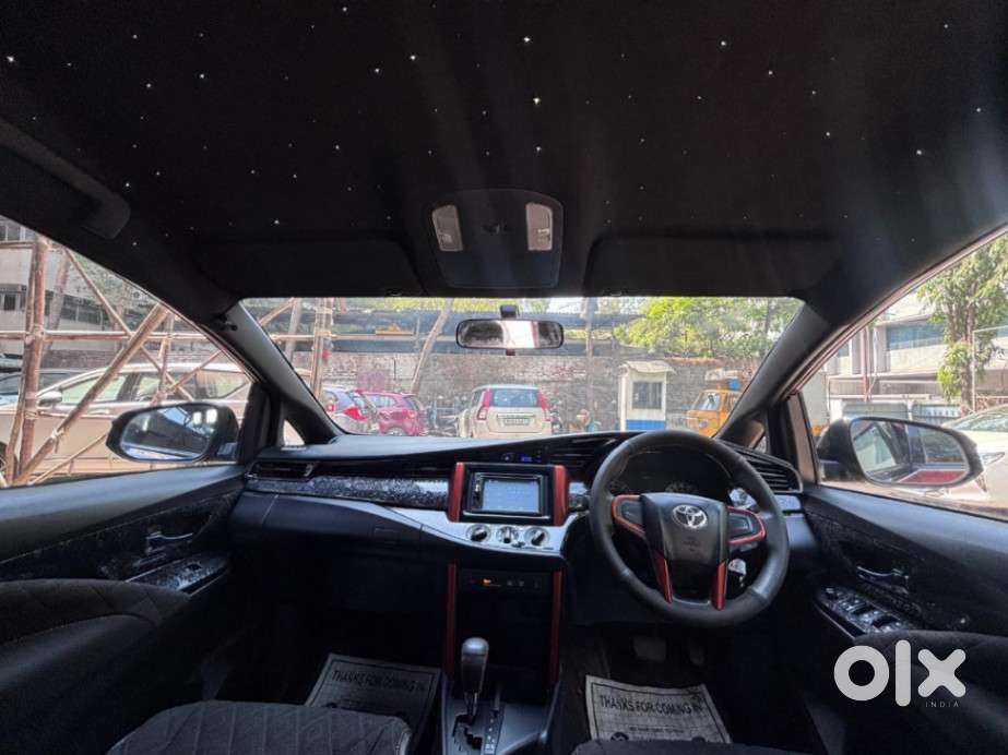 Toyota Innova Crysta 2.8 Gx At 7 Str, 2016, Diesel