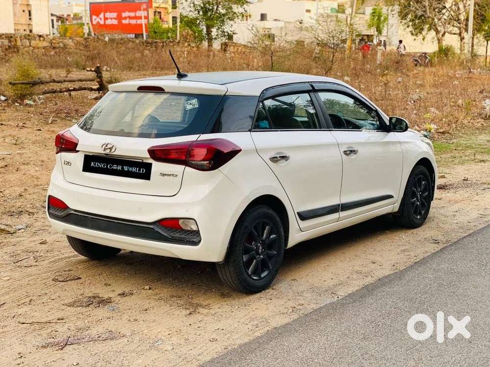 Hyundai I20 Sportz Plus, 2020, Cng & Hybrids