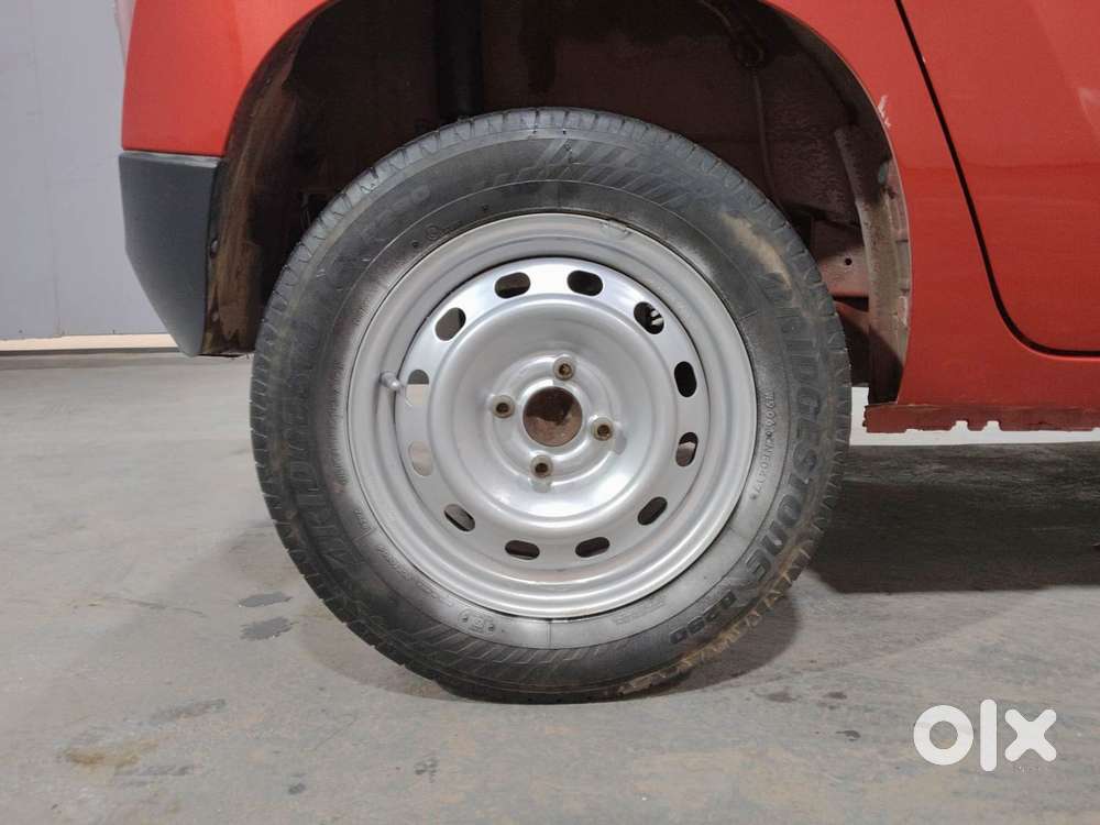 Mahindra Kuv 100 2016-2017 Mfalcon G80 K2, 2017, Petrol
