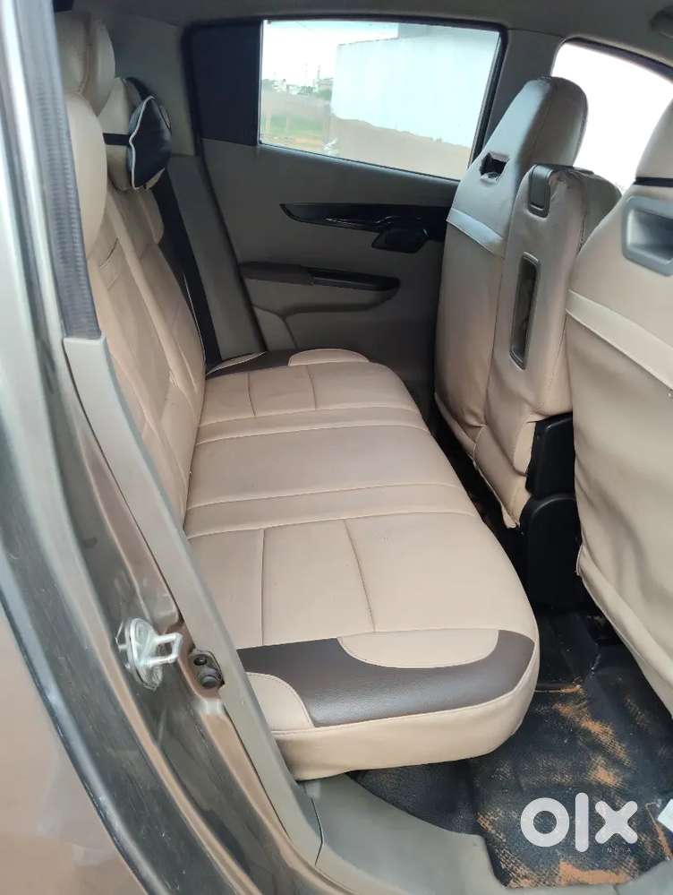 Mahindra Kuv100 Nxt 2016 Diesel 96000 Km Driven