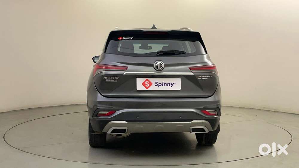 Mg Hector Plus 1.5 Sharp Turbo Cvt 6 Str, 2022, Petrol