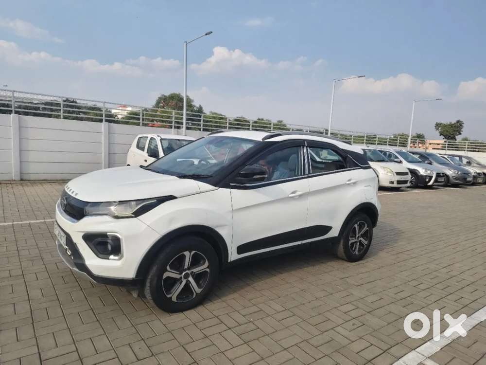 Tata Nexon 1.5 Revotorq Xz, 2022, Diesel