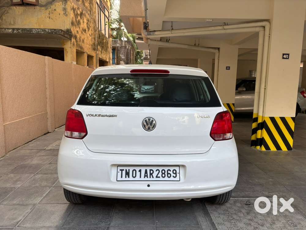 Volkswagen Polo Petrol Manual 2012