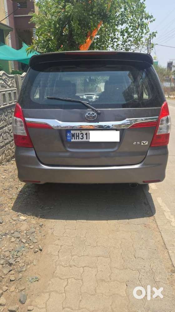Toyota Innova 2.5 V 8 Str, 2013, Diesel