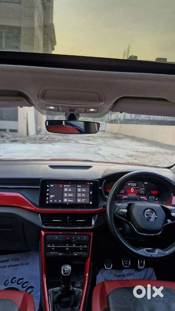 Skoda Kushaq Monte Carlo 1.0l Tsi Mt, 2022, Petrol