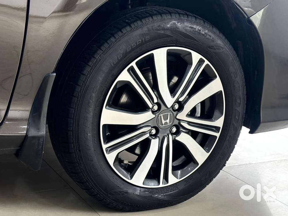 Honda City I-vtec V, 2022, Petrol