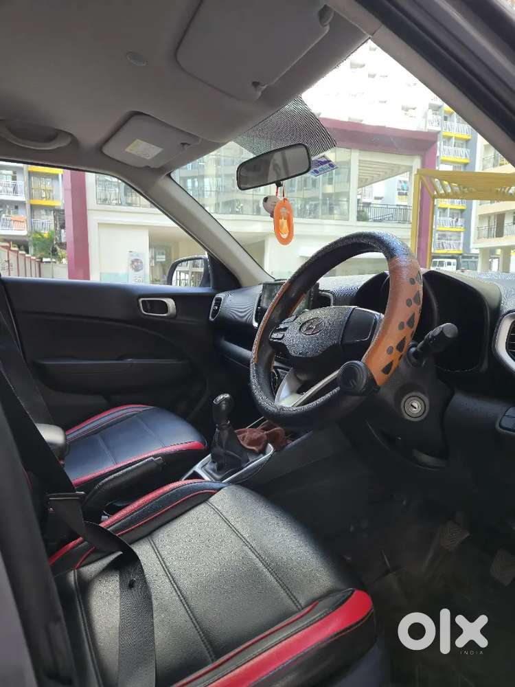 Hyundai Venue Petrol 2021