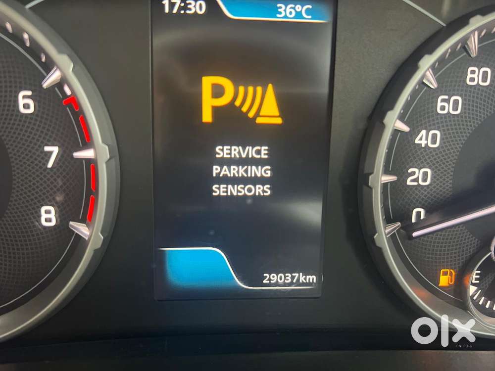 Maruti Suzuki Brezza 1.5 Zxi Smart Hybrid, 2023, Petrol