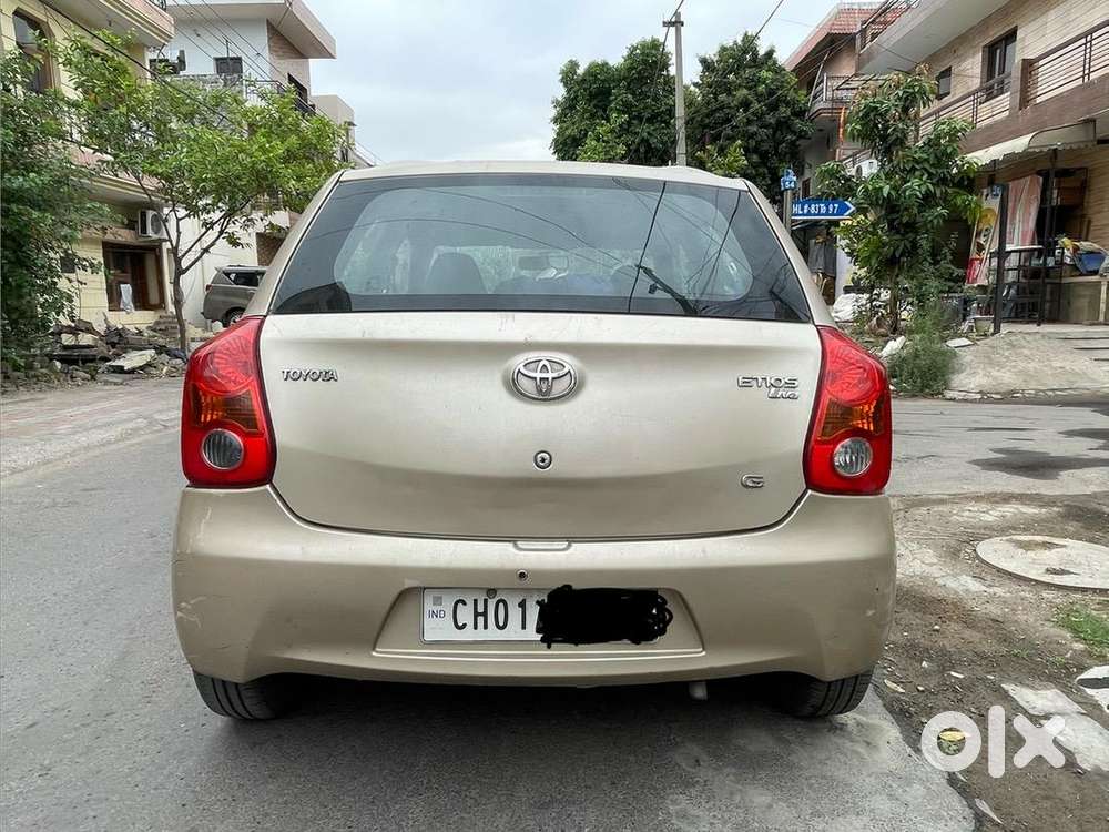 Toyota Etios Liva 2011