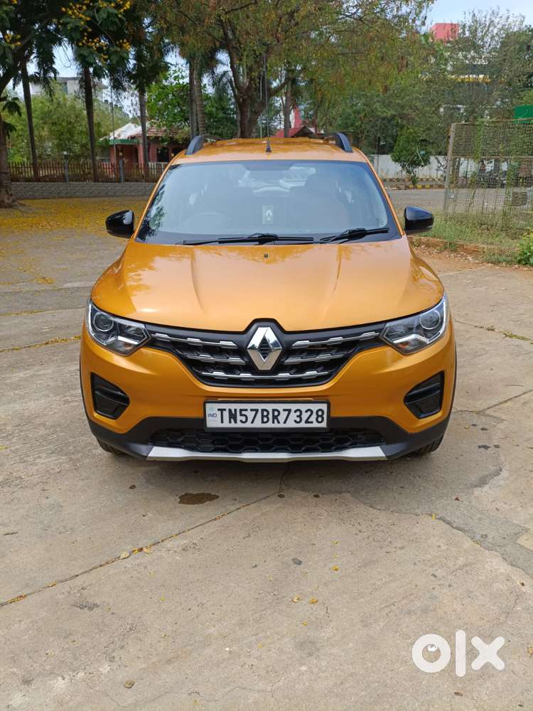 Renault Triber Rxt, 2023, Petrol