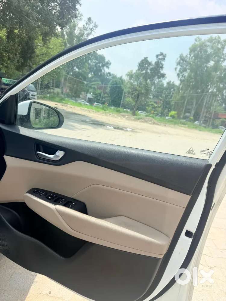 2018 Hyundai Verna Sx(o) Diesel Manual | White